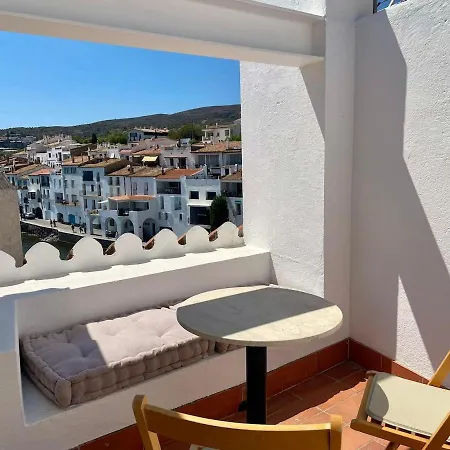 Apartment The Triangle Of - Triplex En El Centro Cadaques