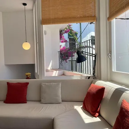 The Triangle Of - Triplex En El Centro * Cadaques